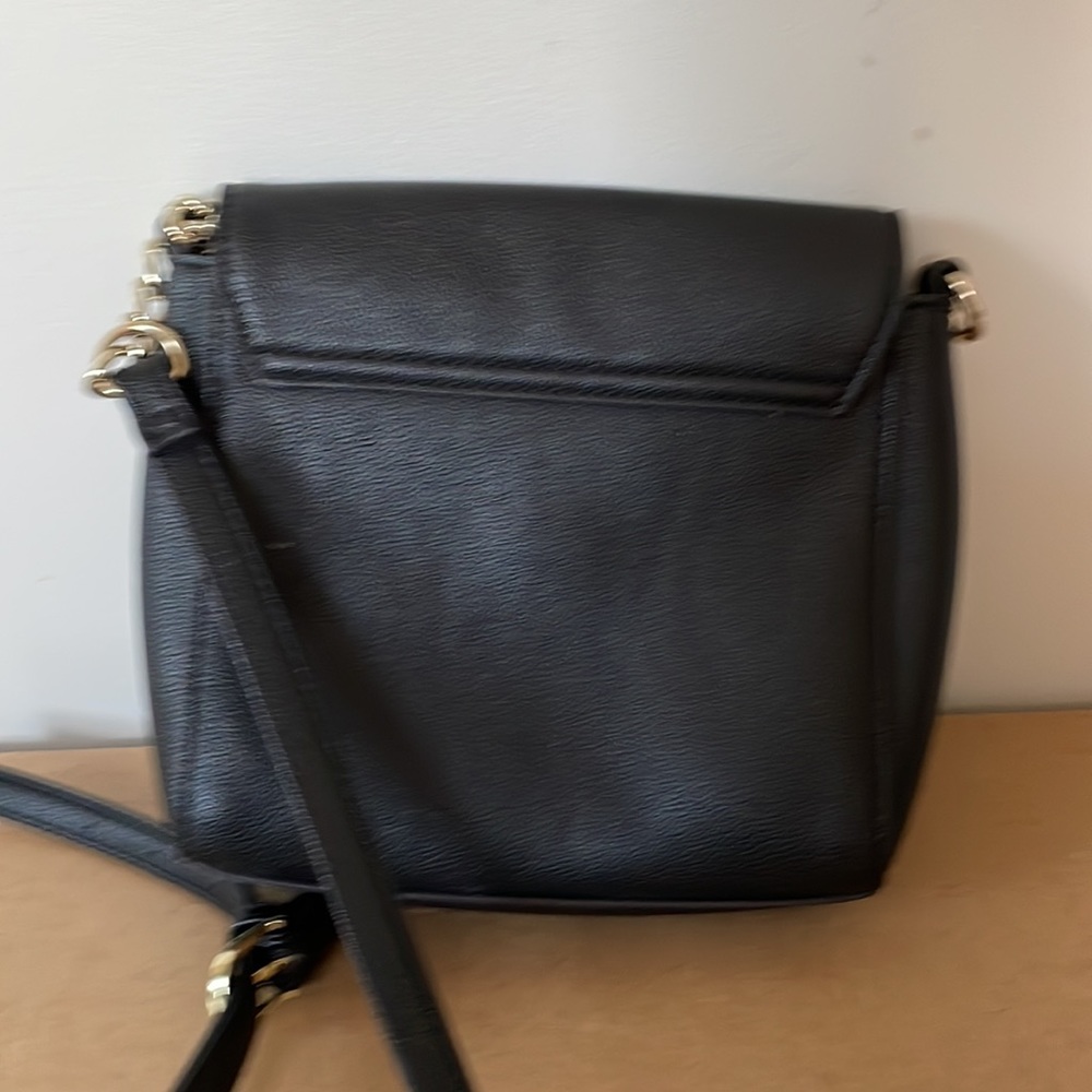Guess bag - Picture 3 of 5